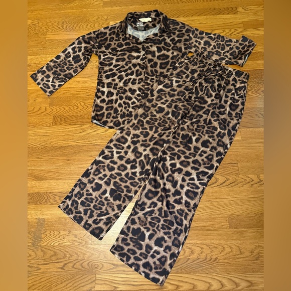 NWOT 2 piece Chic wild pants and shirt matching set Brown and Black size M - Picture 3 of 16